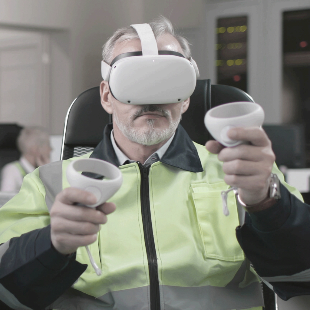 SynergyXR - Maersk Training partners with SynergyXR